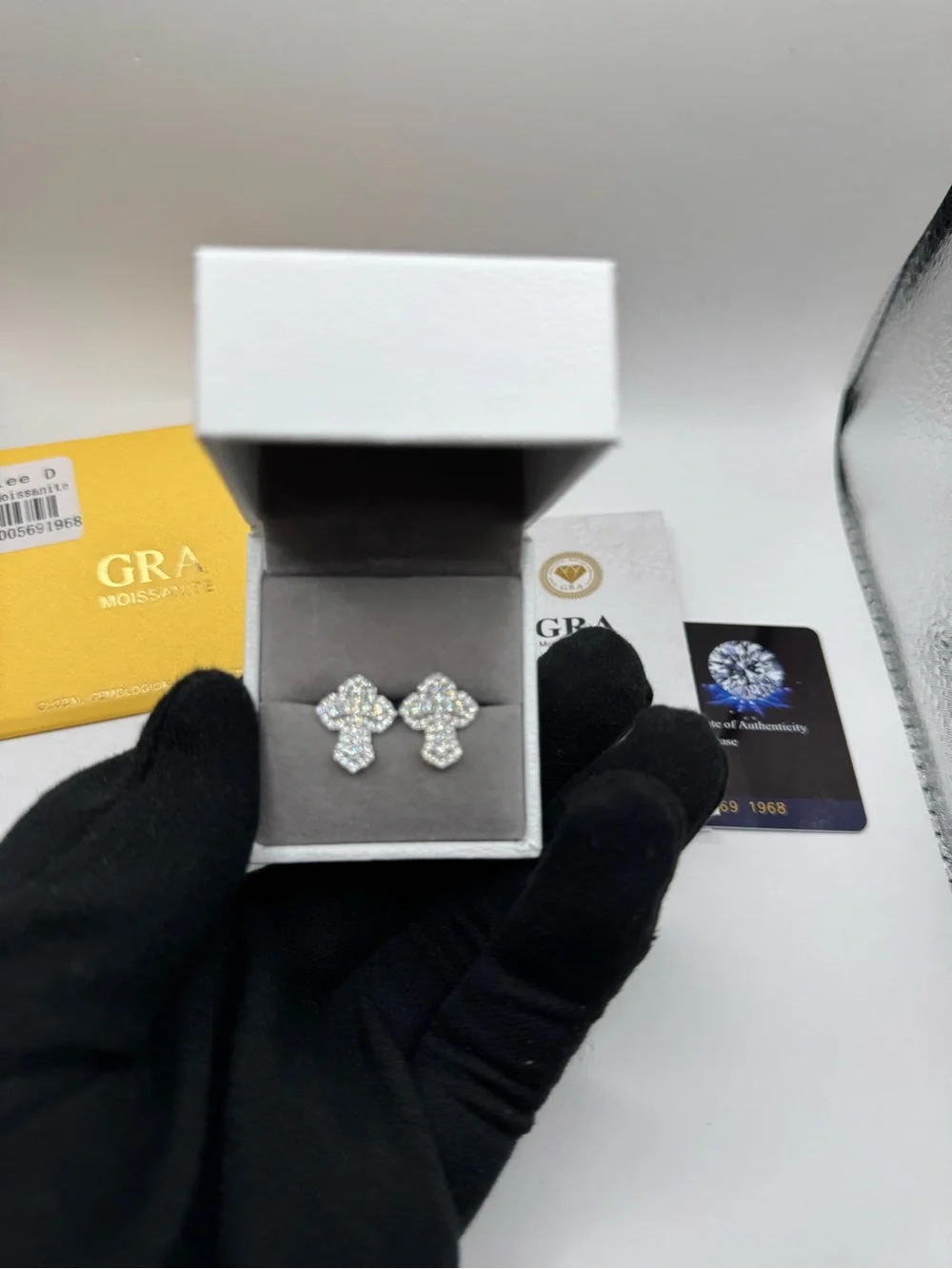 S925 silver moissanite earrings VVS1 GRA certified cross shape